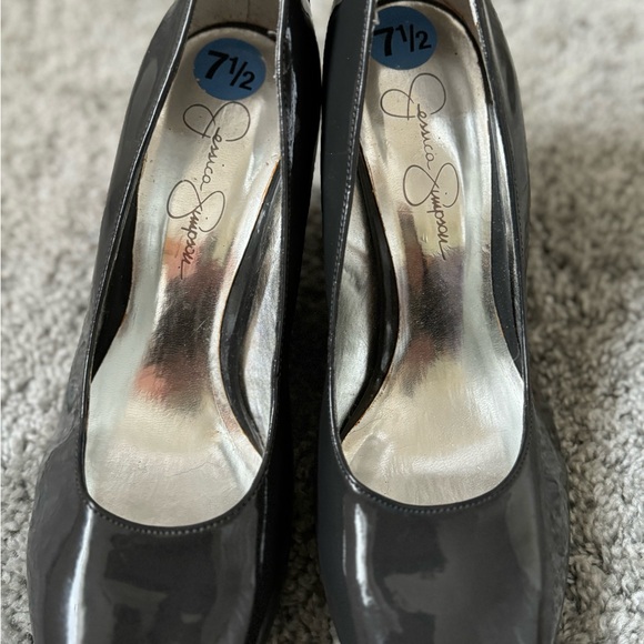 Jessica Simpson Slip on Wedge. Size 7.5 - Picture 7 of 8